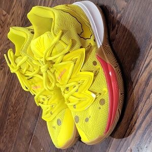 Nike Kyrie 5 youth SpongeBob shoes size 5.5y